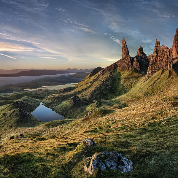 The Old Man of Storr - Wall Mural 5509